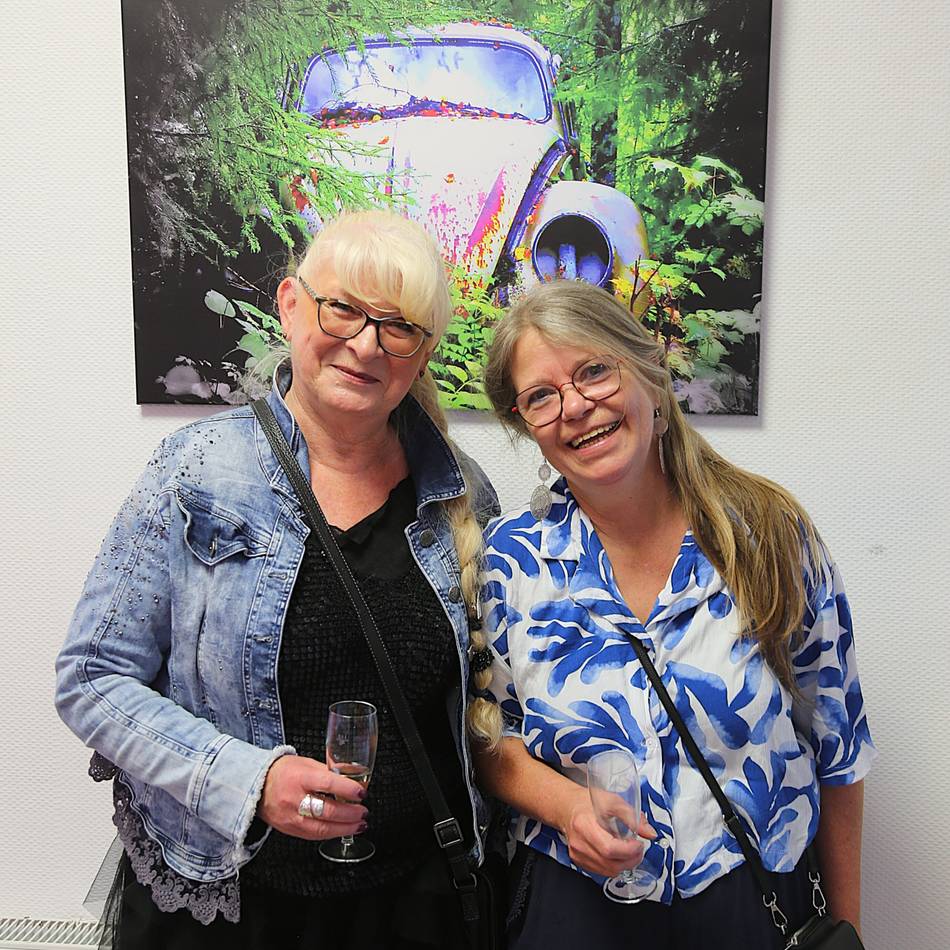 Bilderausstellung im Kultur-Haus Zach: Zwei Hückeswagenerinnen stellen aus