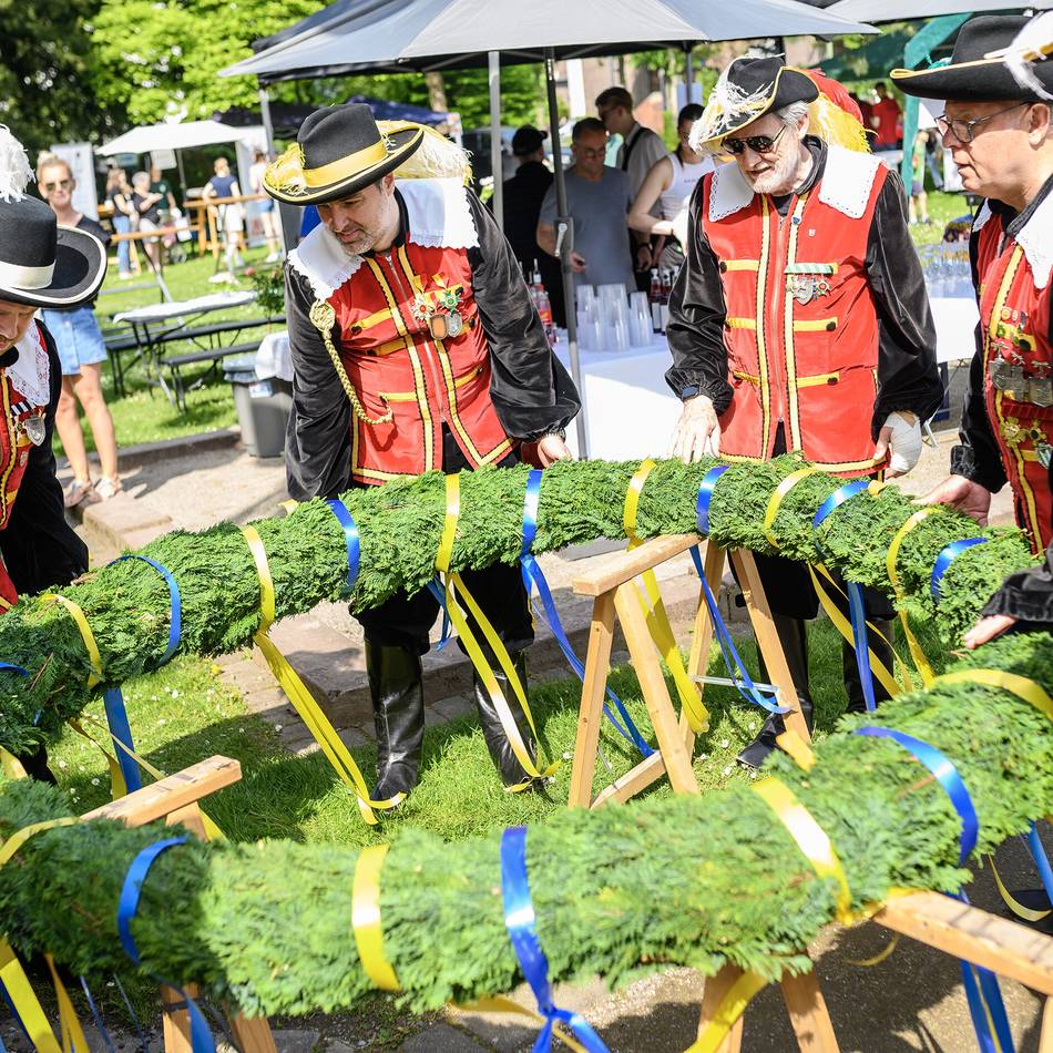 Am 1. Mai in Osterath: Parkfest lockt mit Mailauf, Musik und neuen Ständen