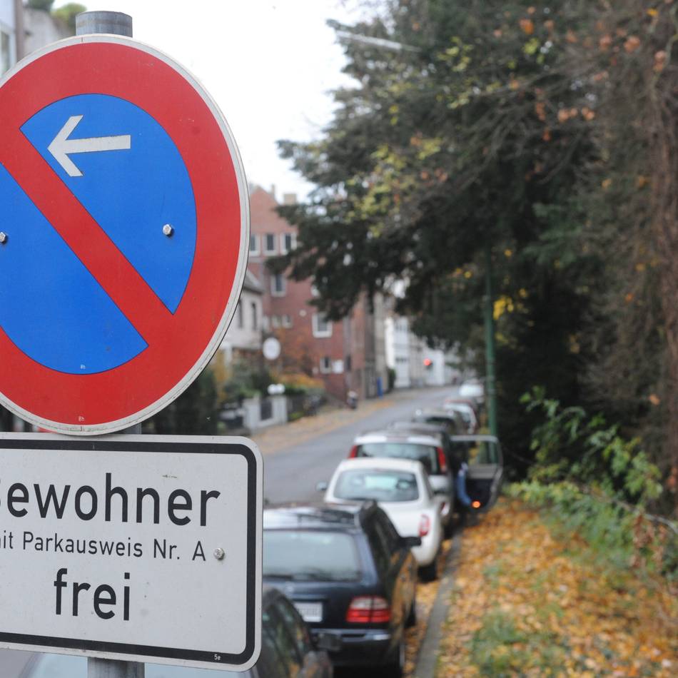 Verkehrsthemen in Neusser Bezirksausschuss: SPD fordert Anwohnerparken im Barbaraviertel