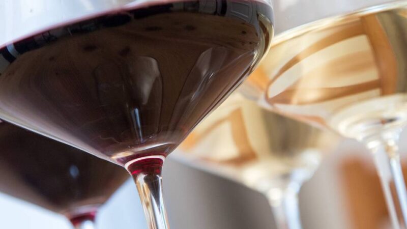 Freizeit in Heiligenhaus: Im Angebot: Wein schlürfen, wandern, Jazz hören