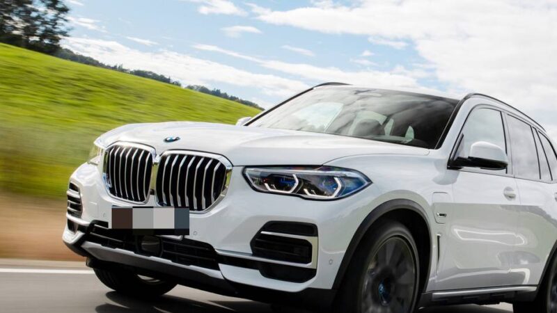 Verkauf von Luxusautos nach Russland: Landgericht Krefeld verurteilt Serientäter zu 32 Monaten Haft