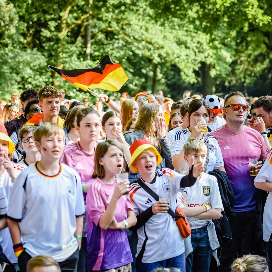 Ein nächstes Sommermärchen?: So sind die Planungen für Public Viewing zur Fußball-Weltmeisterschaft in Kleve