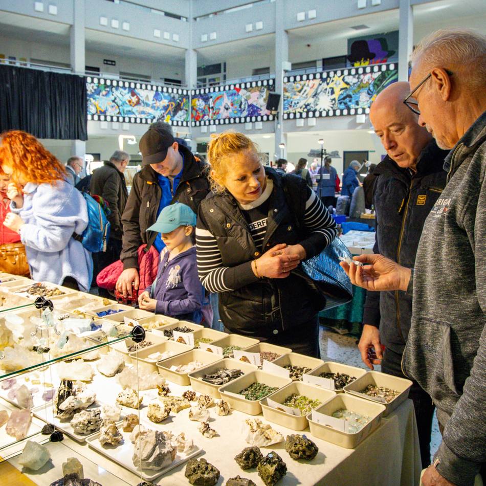 Mineralien- und Fossilienbörse in Erkelenz: Vom „kleinen Steinchen“ zur großen Leidenschaft