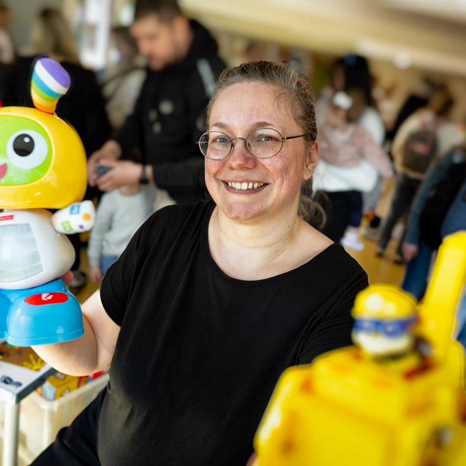 Langenfeld: Beim Kindersachentrödel in der Paulusschule gibt es viele Schnäppchen