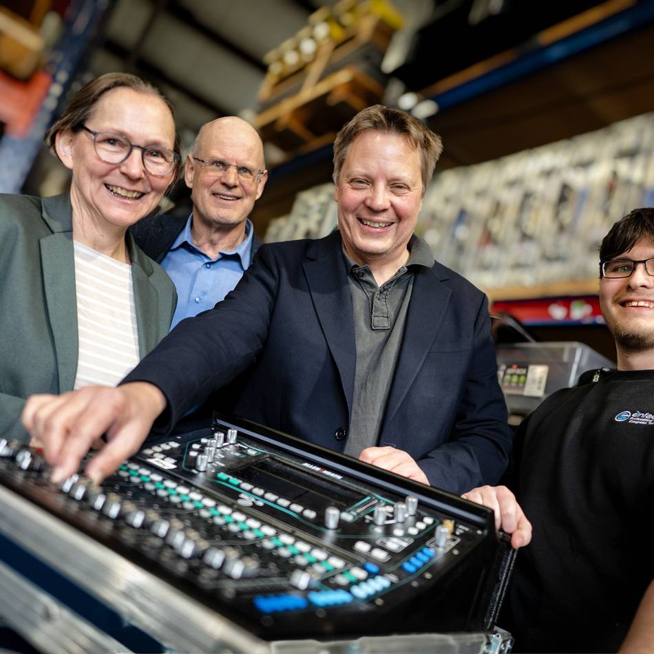 Preis für Leverkusener Unternehmen: „einfach gut“ erhält Zertifikat für einfach gute Ausbildung