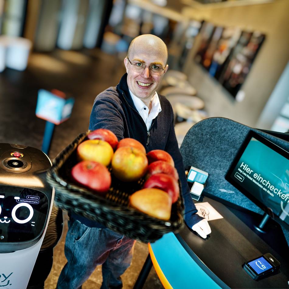 Hotel in Monheim: Im „Hey Lou“ unterstützt die KI Mitarbeiter und Gäste