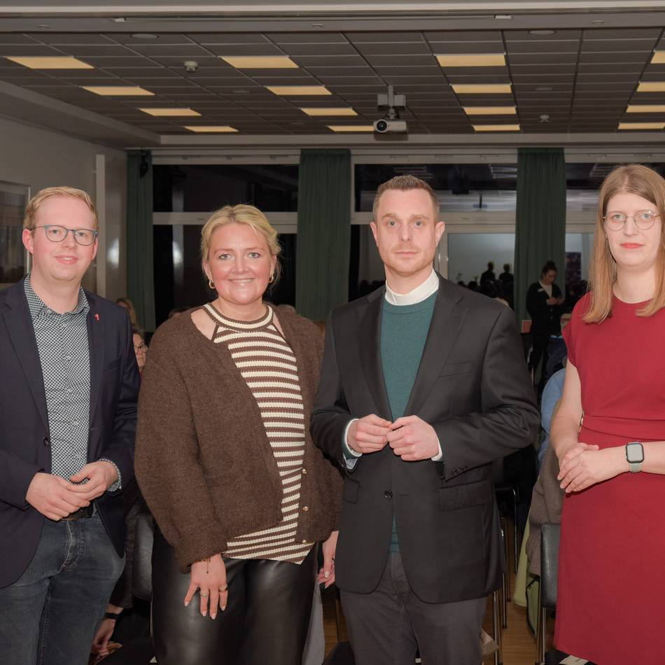 Lesung in Kleve: Ein Erfolgsrezept für die kriselnde Kirche – „Es gibt Achtsamkeit füreinander“