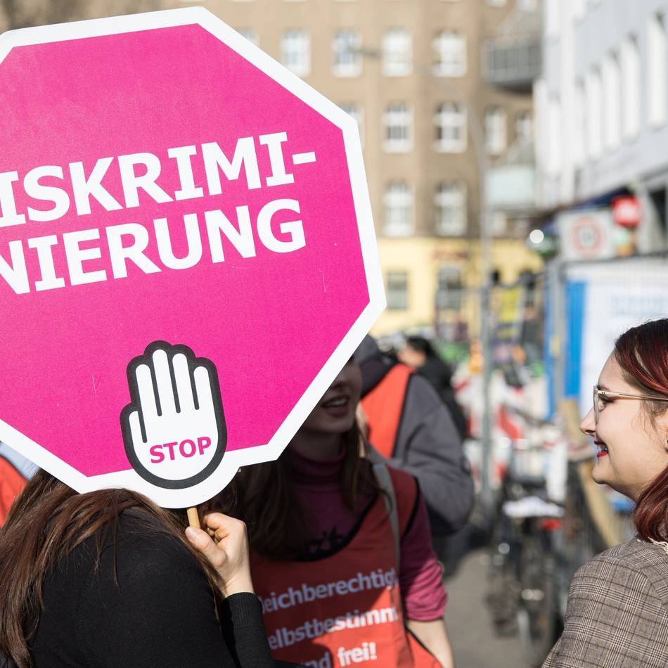 Internationaler Frauentag: Viele Aktionen zum Frauen-Monat März