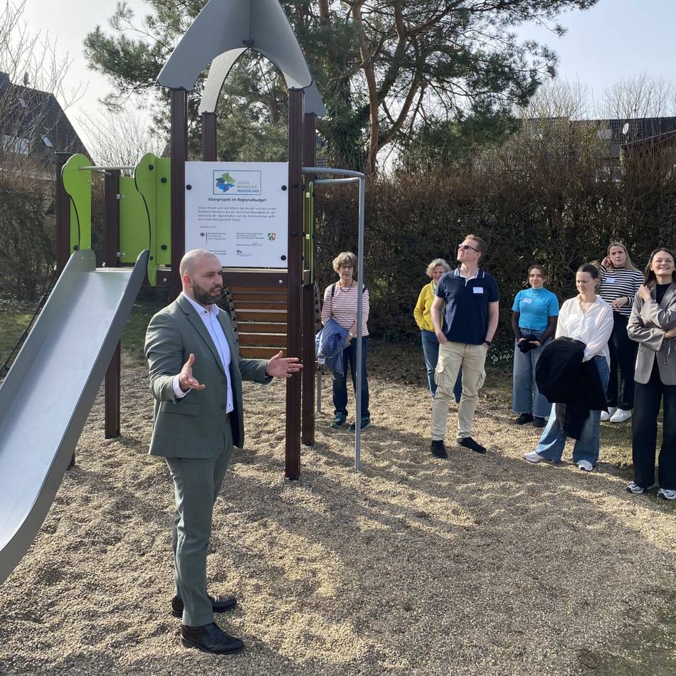 Förderprogramm Leader: Busfahrt zu drei Projekten in Hückeswagen