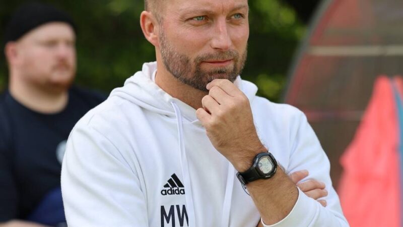 Fußball in Meerbusch: Winkens tritt beim TSV Meerbusch zurück