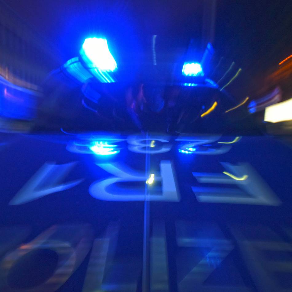 Explosion in Viersen-Mackenstein: Unbekannte sprengen Pizza-Automaten