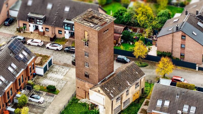 Themenwoche Bauen – Kaufen – Wohnen: Käufer für den denkmalgeschützten Wasserturm in Langenfeld gesucht