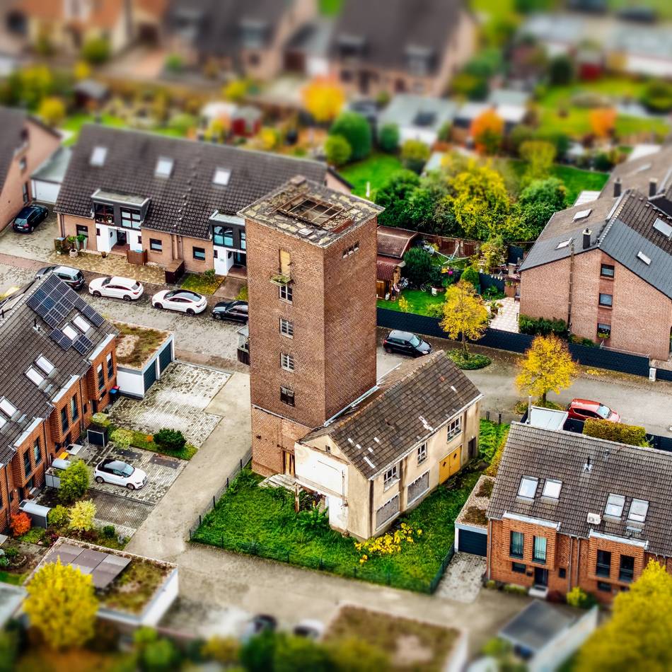 Themenwoche Bauen – Kaufen – Wohnen: Käufer für den denkmalgeschützten Wasserturm in Langenfeld gesucht