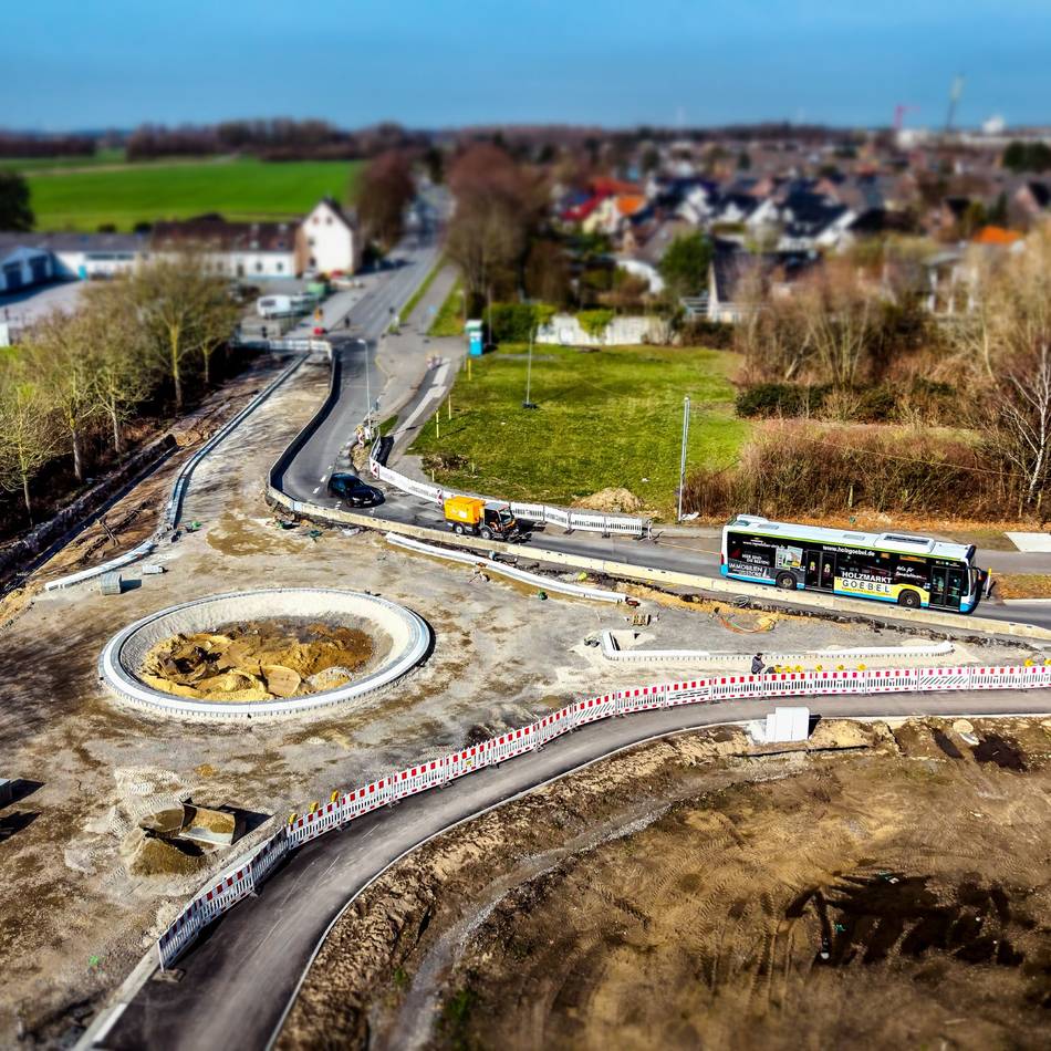 Baustelle in Monheim: Bau des Campus-Kreisels biegt auf die Zielgerade ein