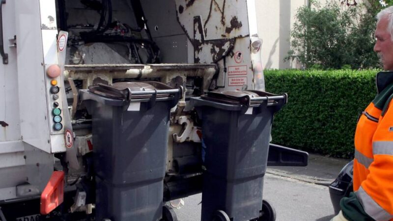 Abfallentsorgung: Stadt Rheinberg wirbt für aktualisierte MyMüll-App