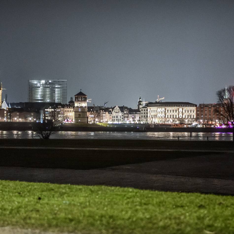 „Licht aus“ auch in Meerbusch?: Wie die Stadt das Energiesparen unterstützt
