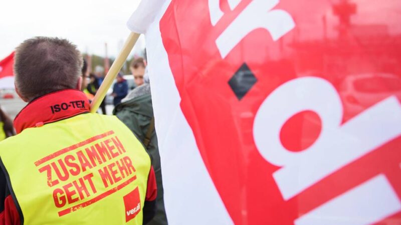 Auch Freitag wird Streiktag: Zwei Tage Stillstand bei Bussen und Bahnen in Krefeld