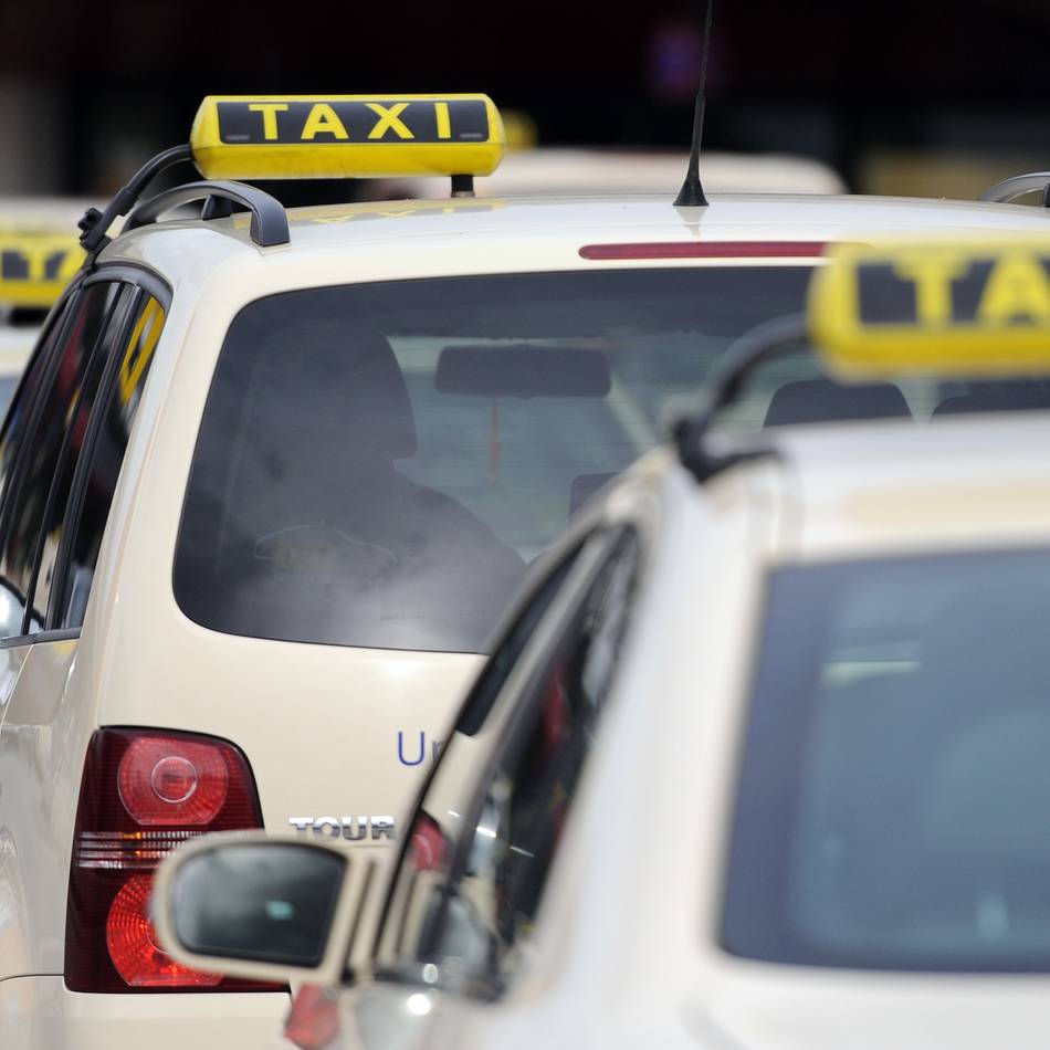 Taxiunternehmen leiden unter hohen Spritpreisen: „Wenn es so weitergeht, muss ich meinen Laden irgendwann schließen“