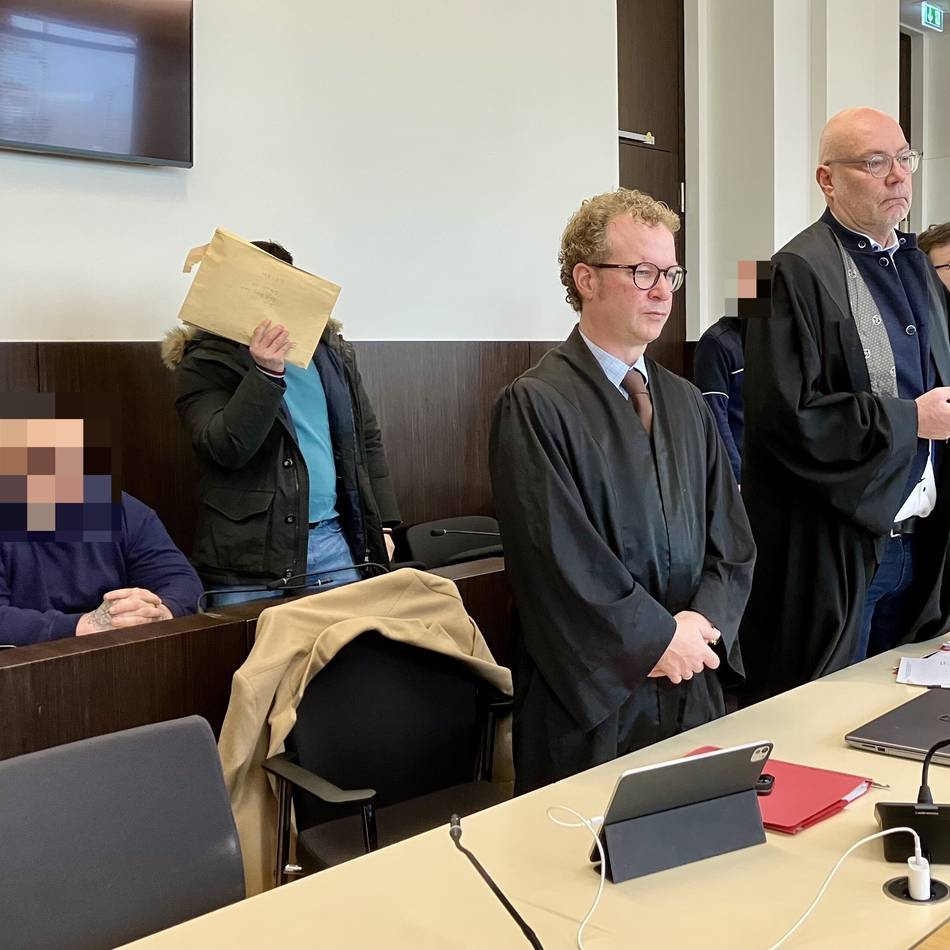 Tatort in Meerbusch: Mehrjährige Haftstrafen für Porsche-Diebe