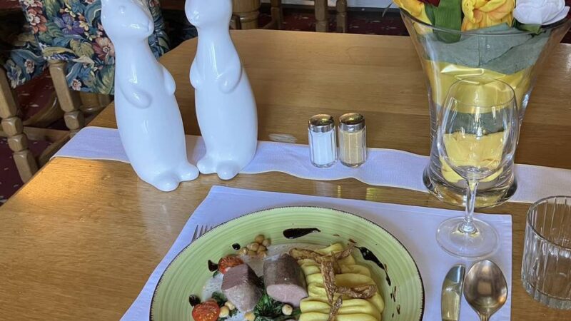 Nettetaler Koch hat es zusammengestellt: Ostermenü aus der Burg Ingenhoven zum Nachkochen