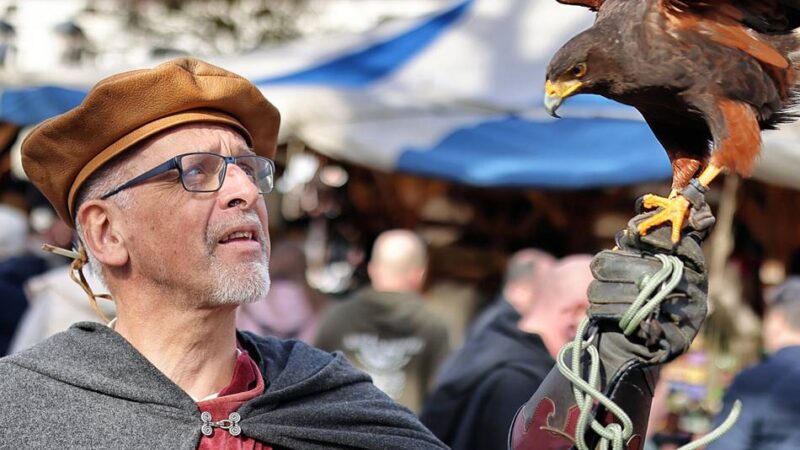 Premiere in Hilden: Großer Zulauf beim Mittelaltermarkt