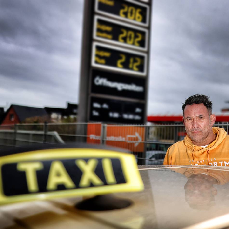 Hohe Spritpreise reißen Loch in Taxi-Kassen in Hilden und Haan: „Das ist eine mittlere Katastrophe“