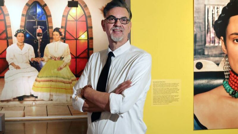 „Die Augen der Frida Kahlo“: Wer zuerst eine Miene verzieht, der hat verloren