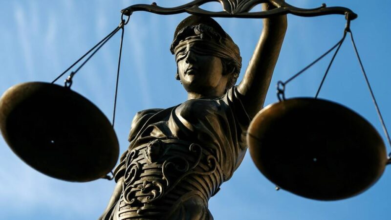 Radevormwalder vor dem Amtsgericht: Undurchsichtige Beweislage bei Auto-Betrügereien