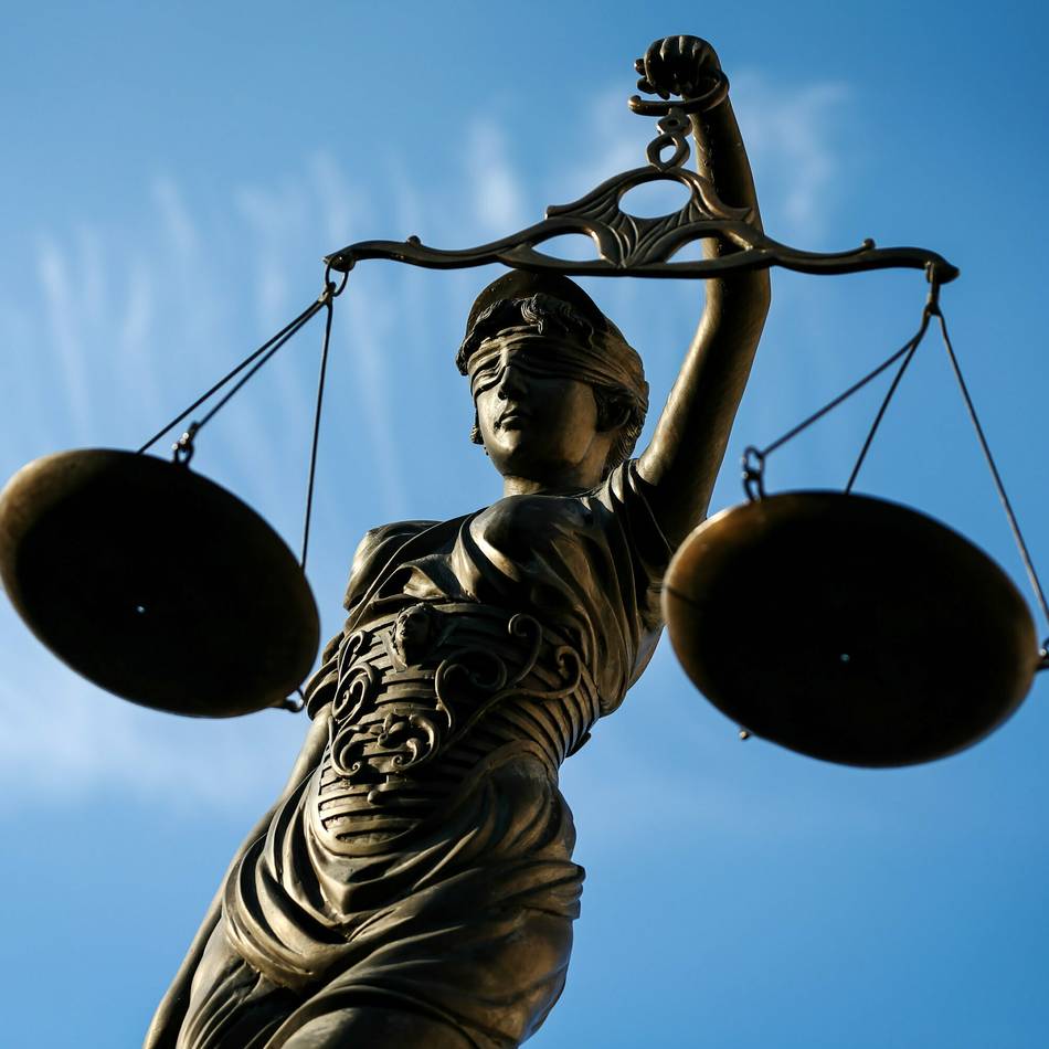 Radevormwalder vor dem Amtsgericht: Undurchsichtige Beweislage bei Auto-Betrügereien