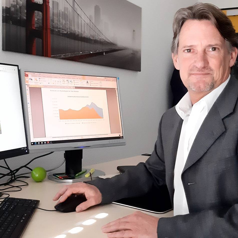 Haushaltsberatungen in Nettetal dauern an: Stadt droht Lücke von 35,6‑Millionen Euro