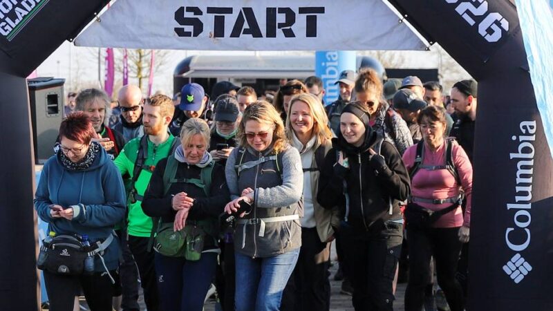 Megamarsch durch Mönchengladbach: 50 Kilometer bei bestem Wetter und gut gelaunt bis ins Ziel