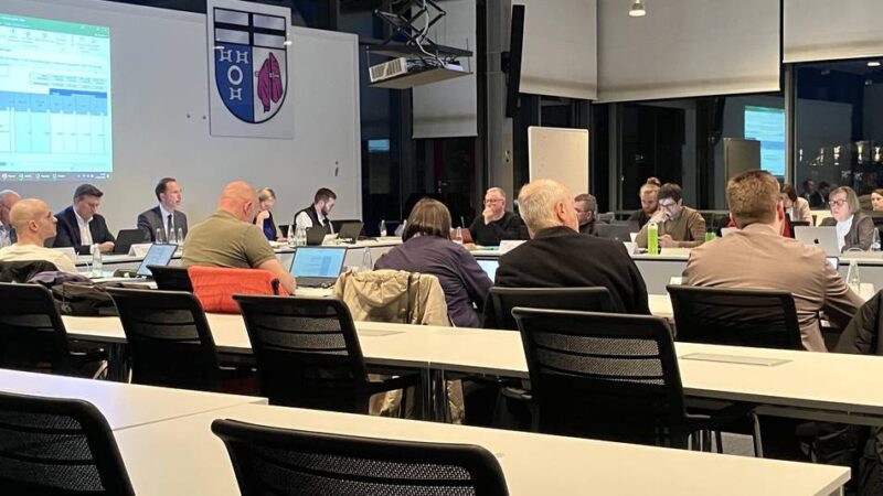 Zoff um geplante Steuererhöhung in Kaarst: „Wir müssen uns jetzt die Zeit erkaufen, um handlungsfähig zu bleiben“