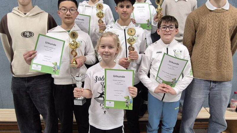 Erfolge bei zwei Turnieren: Ratinger Fechter feiern Doppelsiege und Teamtitel