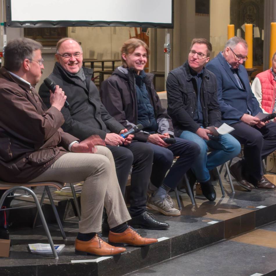 Podiumsdiskussion im Xantener Dom: „Was wir jetzt nicht machen, kommt uns teuer zu stehen“