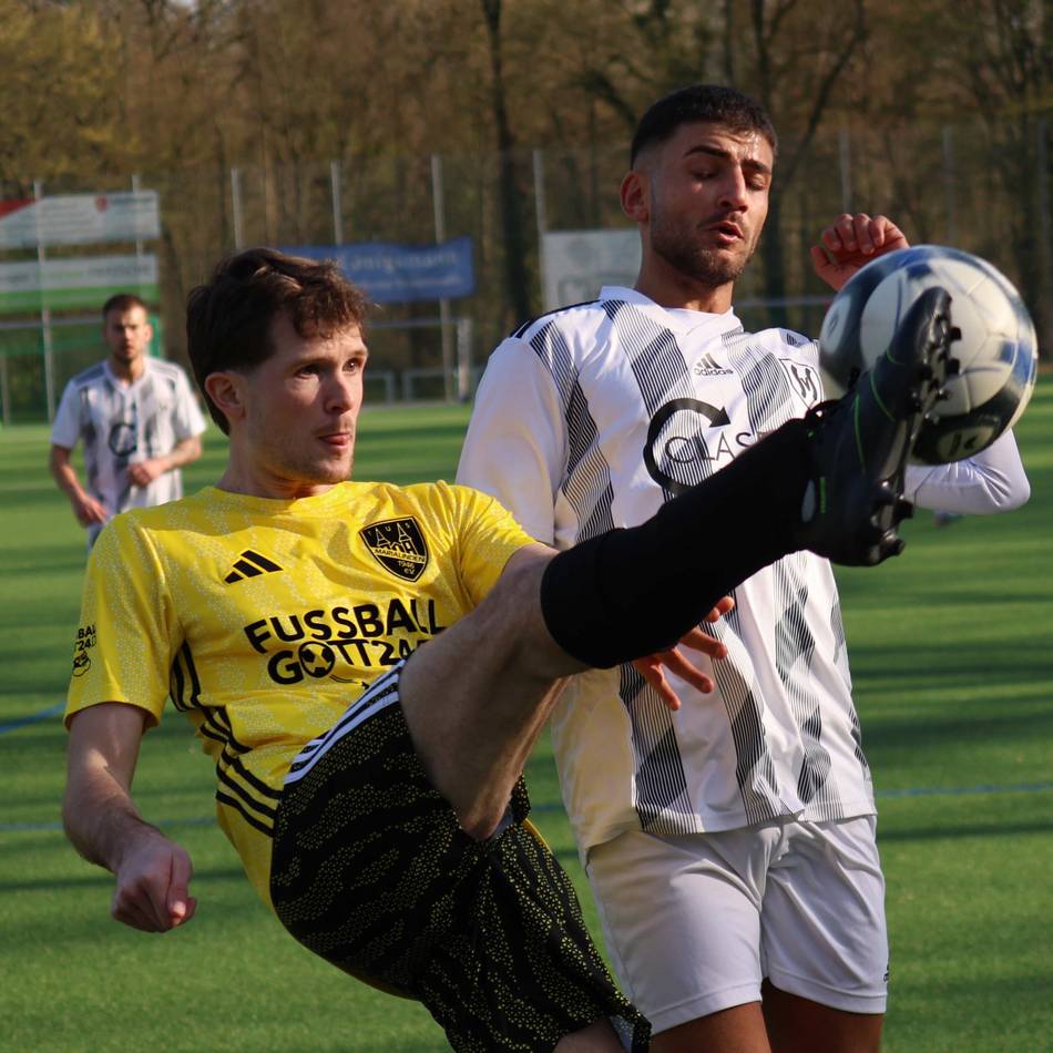 Fußball-Landesliga: Joker Güneser rettet SV Schlebusch einen Punkt gegen Marialinden
