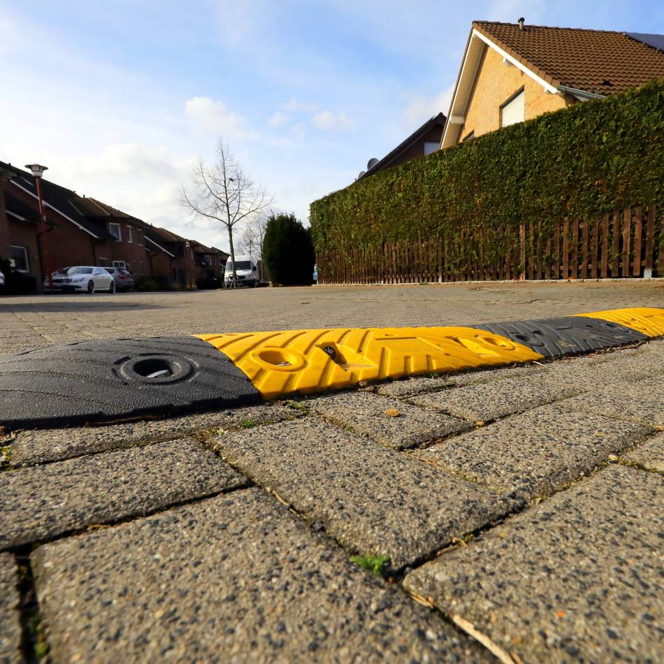 Im Wohngebiet Am Alten Graben: Politik gegen weitere Bodenschwellen in Budberg