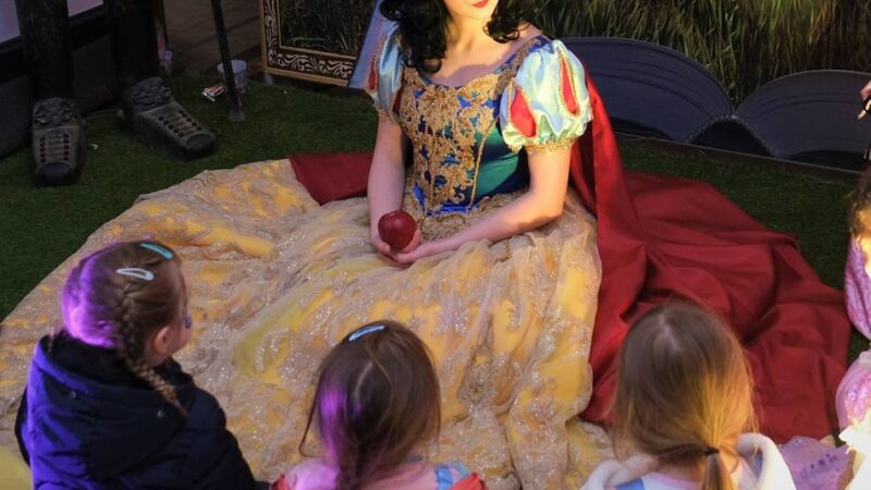 Schloss Burg in Solingen: Von „Vikings“-Stars und Prinzessinnen