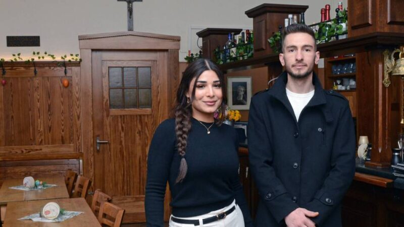 Neueröffnung in Nievenheim: Wiedersehen im Gastraum vom Haus Mehl