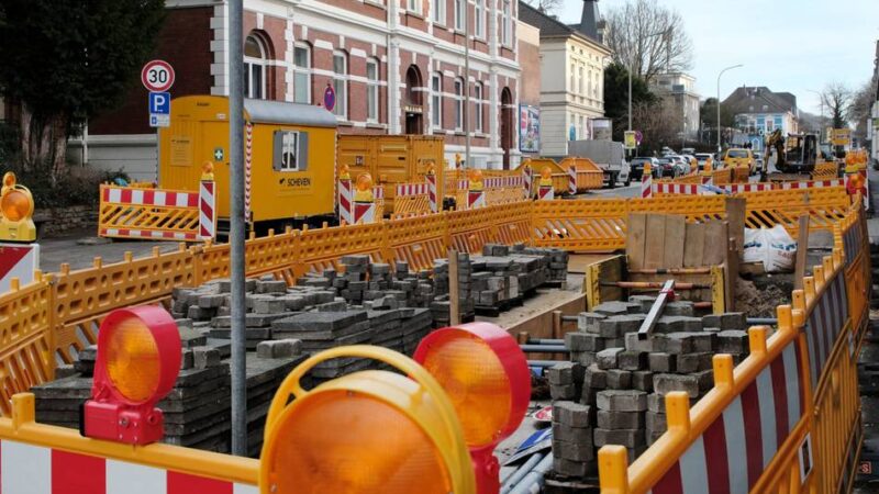 Nächste Phase in Wülfrath: Großbaustelle Stadtwerke wandert in Kreuzungsbereich