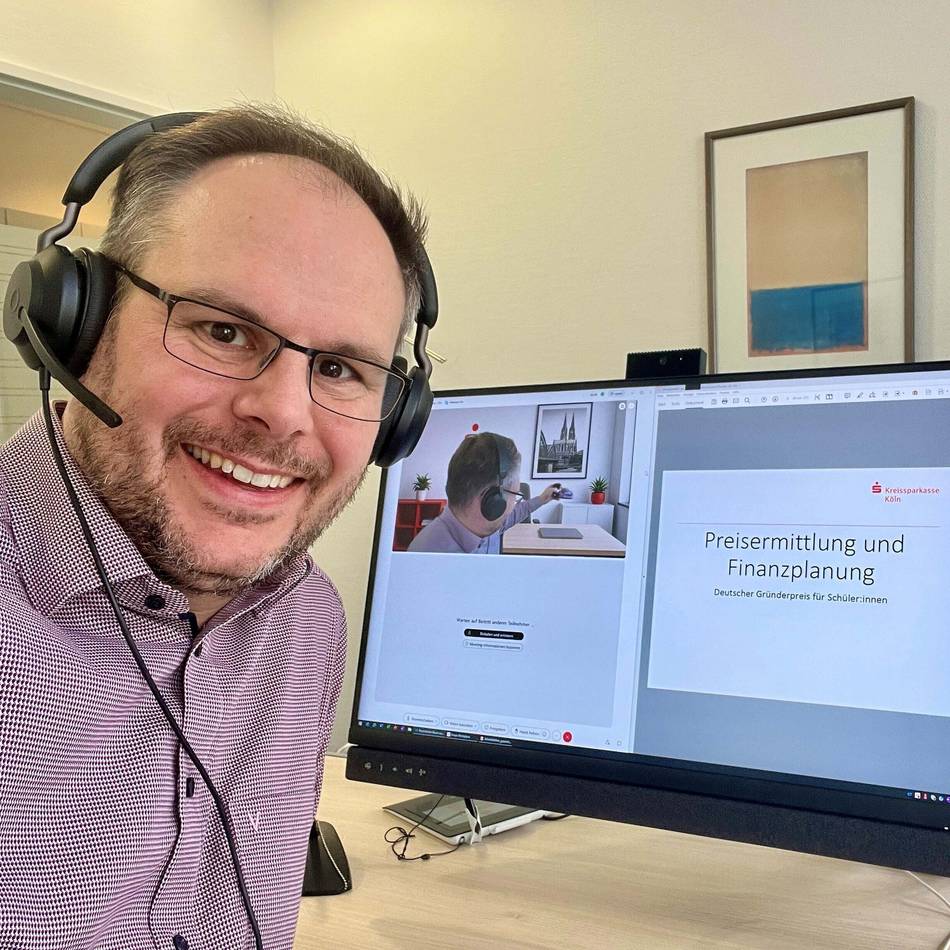 Gymnasium und Berufskolleg in Wipperfürth: Wenn Jugendliche Marktpreise recherchieren und Lohnkosten kalkulieren