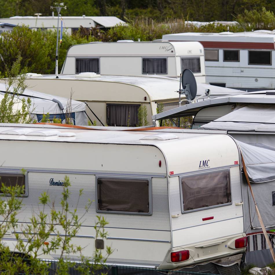 Freiwillige Fahrsicherheitsprüfung in Mettmann: Polizei wiegt 86 Wohnwagen und Wohnmobile