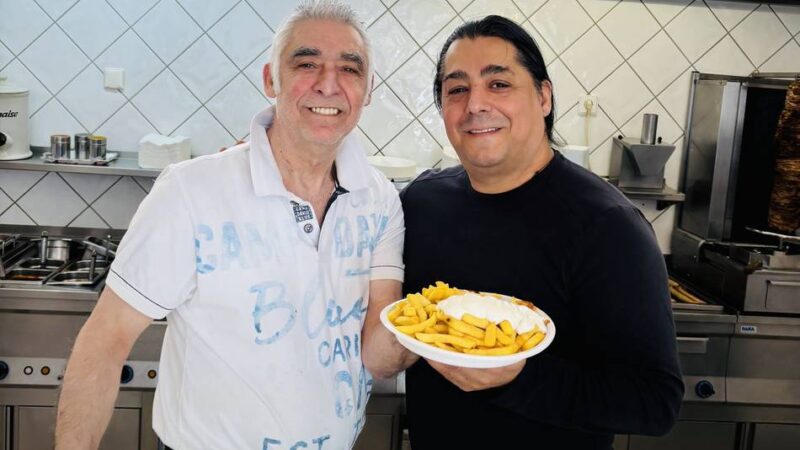 „Pauls Grill“ auf der Furth: Durch Zufall zum Neusser Kult-Imbiss