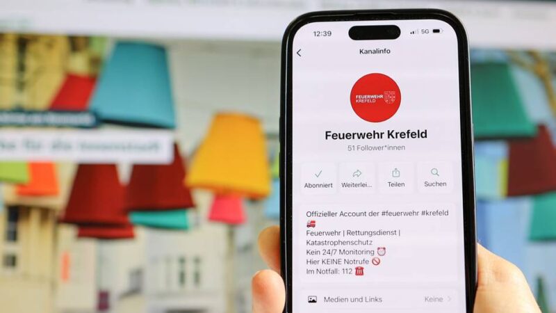Neues Angebot in Krefeld: Feuerwehr bietet Kommunikationskanal über Whatsapp an