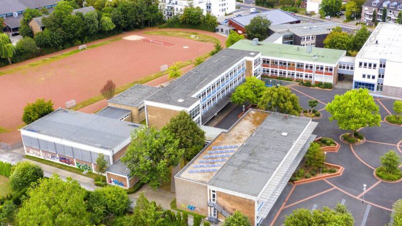 „Eine starke Schule für alle“: Fox will Zusammenlegung von Gymnasium und Gesamtschule prüfen lassen