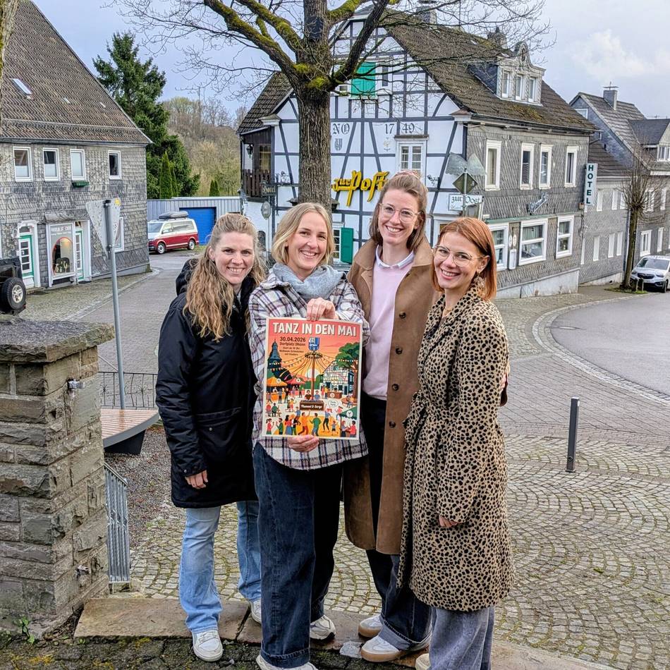 Dorfkultur in Wermelskirchen: Dhünn tanzt sich in den Mai