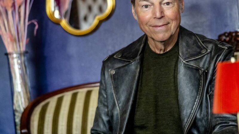 „Die Praktikantin“ von Horst Eckert: „Mein erstes Buch, mit dem ich rundum zufrieden bin“