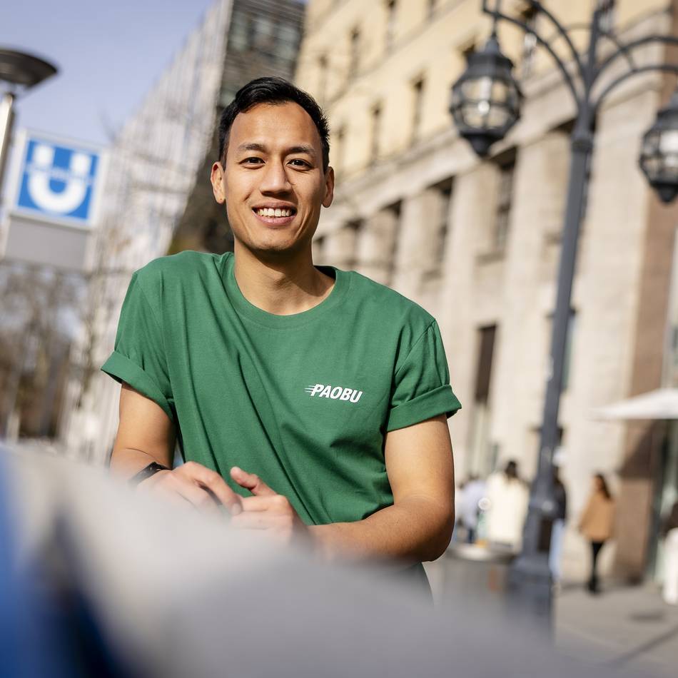 Training für den Marathon: Warum dieser Mann das ganze Netz der Stadtbahn Düsseldorf abläuft