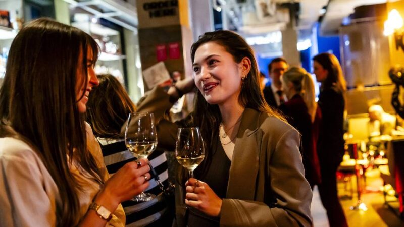 „Pro Wein City Vibes“: Die Weinwelt zu Gast in Düsseldorf – der große Überblick