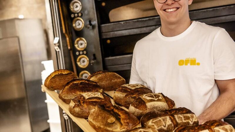 Neueröffnung im The Crown: Bäckerei Büsch eröffnet Brotmanufaktur in Düsseldorf – „Zeigen, wie Handwerk funktioniert“