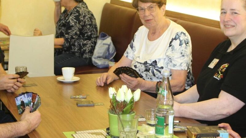 Spielenachmittag im NetteBistro: Krakel Orakel, Hitster und Skyjo im Krankenhaus